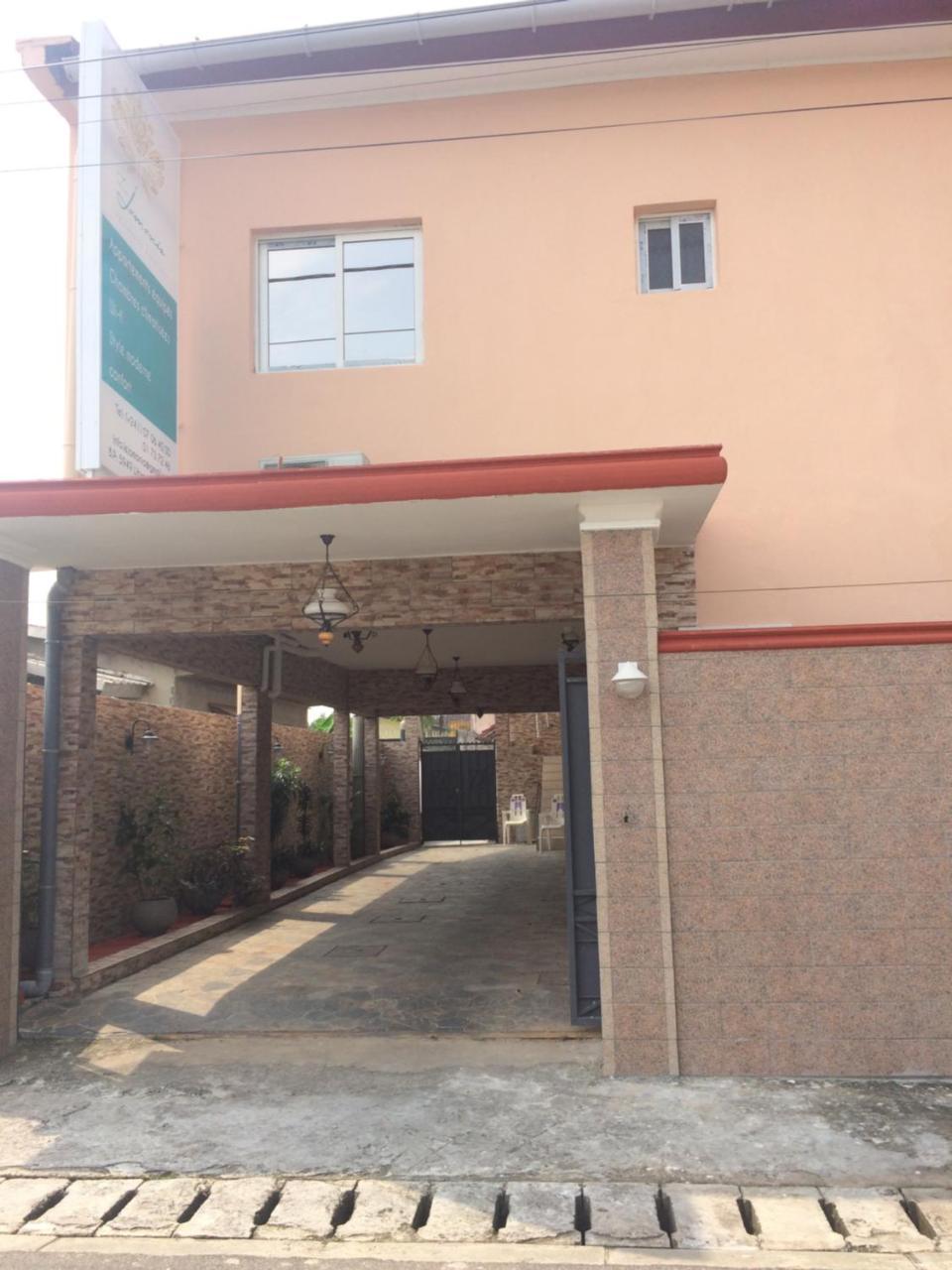 Résidence Hôtelière Le Jomonia Libreville Exterior foto